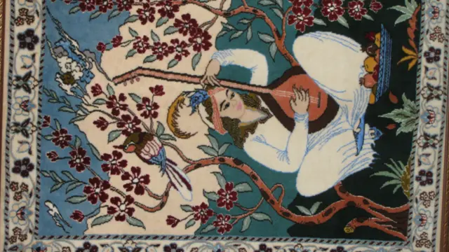 ښاغلی فایق وایي "که د هغو کسانو لپاره چی د غالیو د تولید په ډګرونو کې کار کوي حمایوي صندوق جوړ او د غالیو پر خامو توکو ګمرکي محصول راټیټ شي نو د دې امکان شته چی یو ځل بیا د غالیو صنعت په افغانستان کی وده وکړي او پر خپلو پښو ودرېږي".