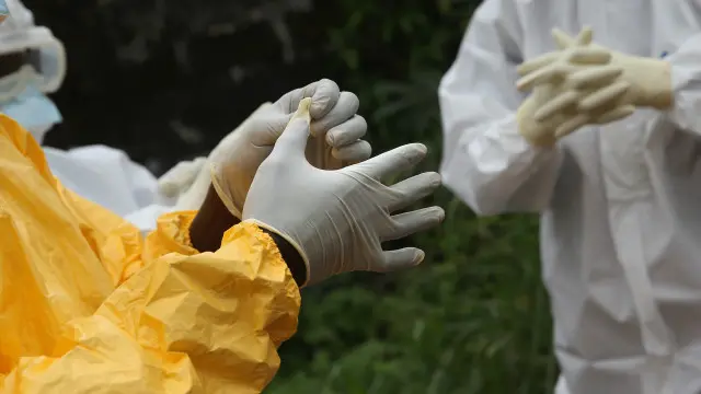 ایبولا وائرس دنیا میں تیزی سے پھیل رہا ہے