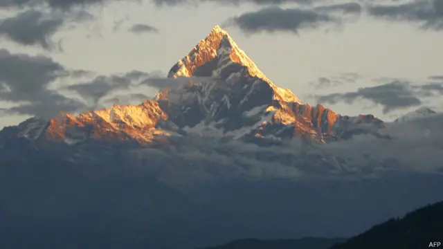 नेपाल माउंट एवरेस्ट