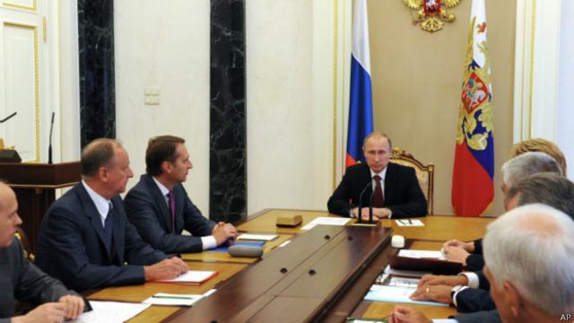 Владимир Путин ведет заседание Совета безопасности РФ 1 октября 2014 г.