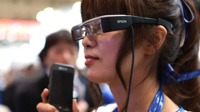 عینک هوشمند اپسون