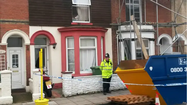 英国反恐特警突击行动