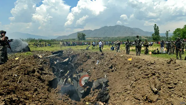 भारतीय वायुसेना का एक दुर्घटनाग्रस्त विमान