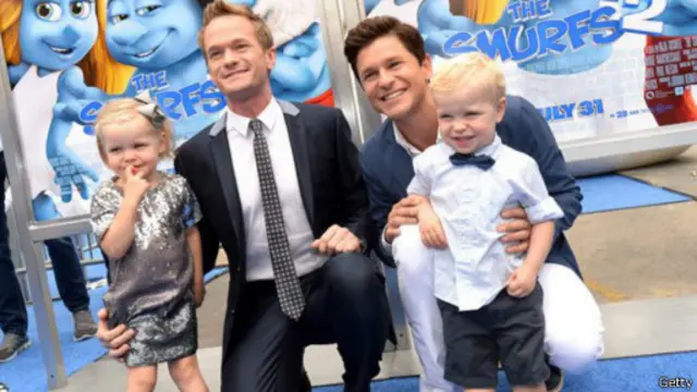 شيريل بون ايزاك رئيسة أكاديمية الأوسكار وصفت هاريس (يسار الصورة) بأنه "فنان بارع"