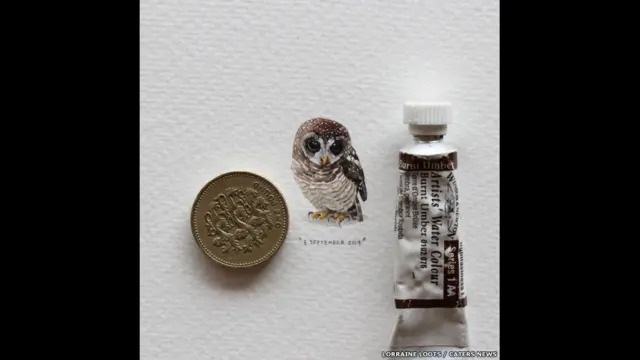 أعمال فنية من مشروع "365 بطاقة مصورة بأحجام صغيرة"