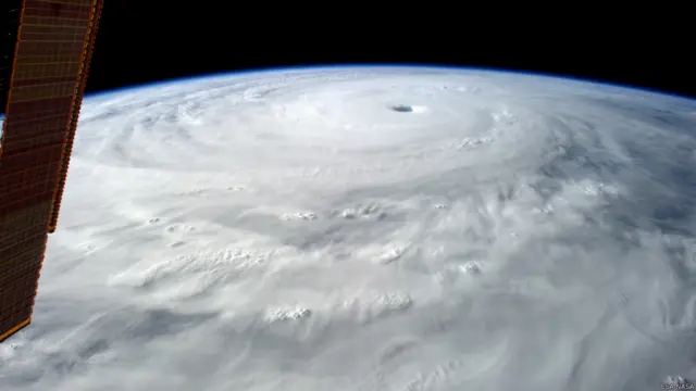 O geofísico alemão Alexander Gerst mantém uma coleção impressionante de fotos da Terra tiradas a partir do espaço (NASA/ESA)