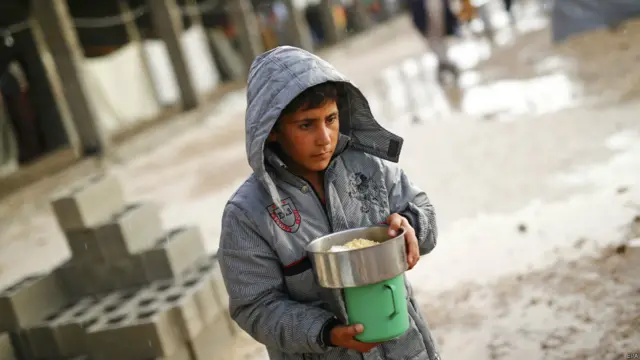 Jatah makan pengungsi 