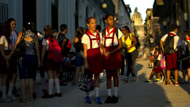 Estudiantes en Cuba