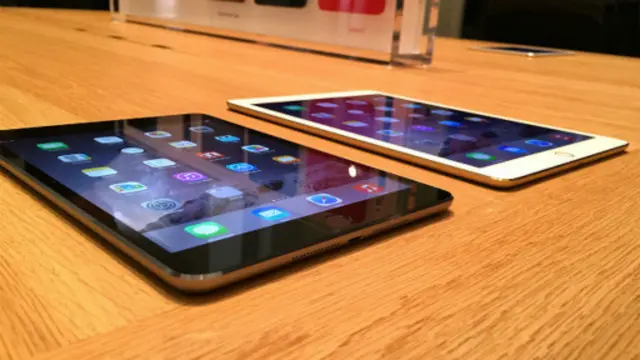 په نوي تابلېټ کې د وایفای یو نوی چېپ ځای پر ځای شوی چې الې ته په لا چټک ډول د اڼترنټي موادو د راښکته کولو وړتیا ورکوي. 