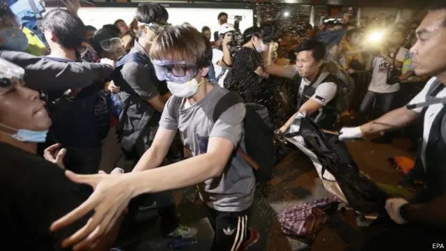 التوتر يشتد بين الطرفين