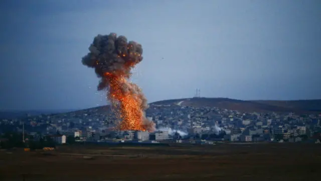 Sang ibu bertolak ke perbatasan Turki-Suriah demi menjemput puteranya.