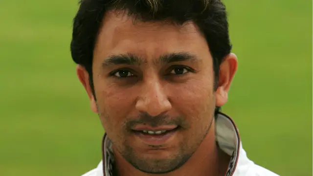 40 سالہ اظہر محمود نے پاکستان کی جانب سے سنہ 2007 میں اپنا آخری بین الاقوامی میچ کھیلا تھا جس کے بعد سے وہ مختلف ڈومیسٹک کرکٹ اور ٹی 20 لیگز میں متحرک ہیں