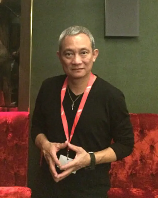 张之亮拍摄过多种不同类型的电影（摄影：肖媛） 