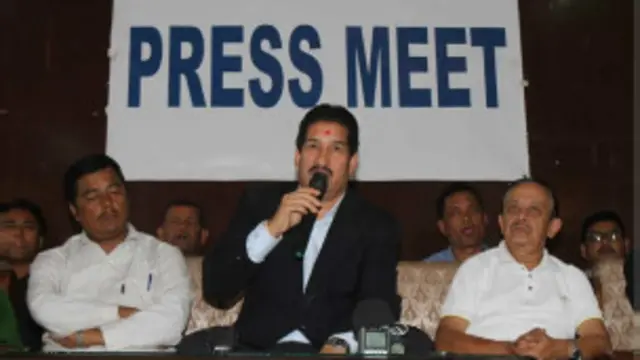 दाई कमल थापाको नेतृत्वमा रहेको राप्रपा नेपालका तर्फबाट उनी हाल सांसद छन्।