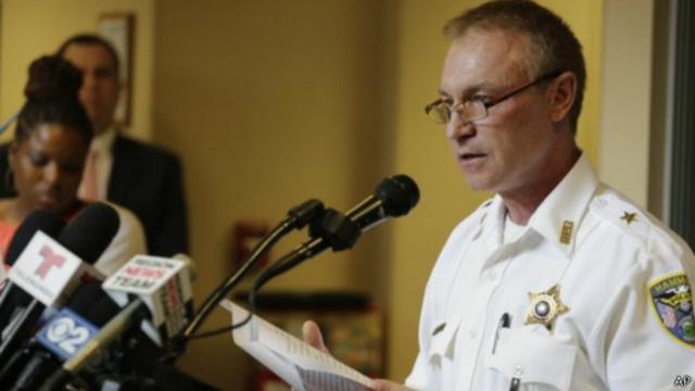 رئيس شرطة بلدة هاموند في إنديانا يقول إن فان ربما ارتكب سلسلة جرائم خلال العقدين الماضيين.