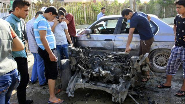 يتواصل تفجير السيارات المفخخة في العاصمة العراقية على الرغم من الاستعدادات الأمنية الكبيرة. 