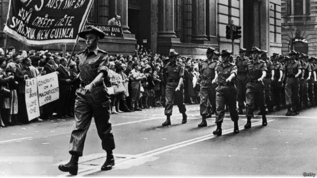 Lính Úc diễu binh tại Sydney 13/06/1966 sau khi từ chiến trường Nam Việt Nam trở về