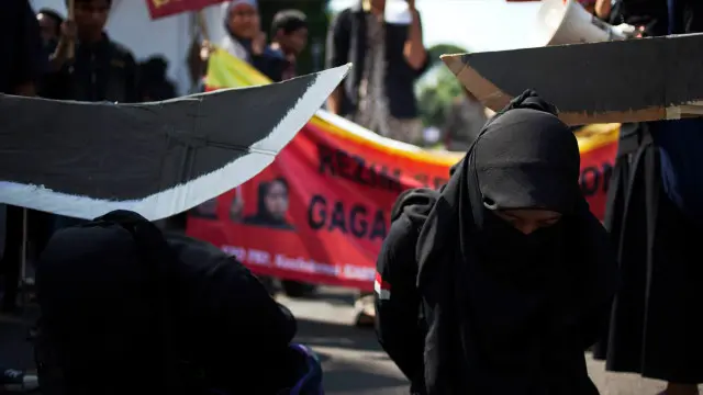 سعودی عرب کے شرعی نظام میں ریپ، قتل، مسلح ڈکیتی اور منشیات کی سمگلنگ کا جرم ثابت ہونے پر موت کی سزا دی جاتی ہے