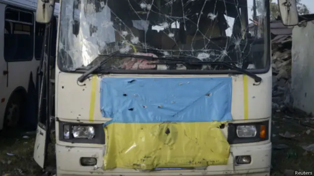 Доля гривні така ж непередбачувана, як і війна на Донбасі