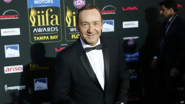 Filmes com Kevin Spacey no Netflix exibiam trailer promovendo 'House of Cards'