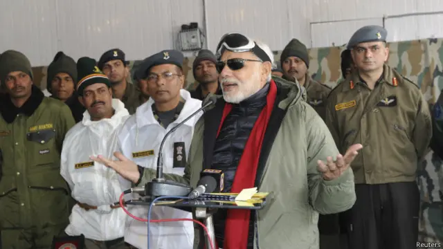 सियाचिन में नरेंद्र मोदी