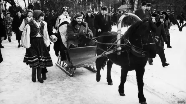 Fidel Castro en los jardines del Kremlin, 1974