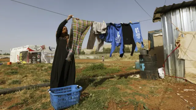 Aproximadamente una de cada tres peronas en Líbano es ahora de origen sirio, la mayor concentración per capita de refugiados del mundo.