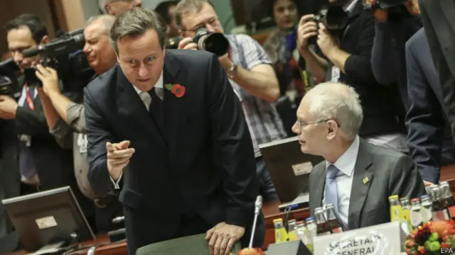 Дэвид Кэмерон на заседании в Брюсселе