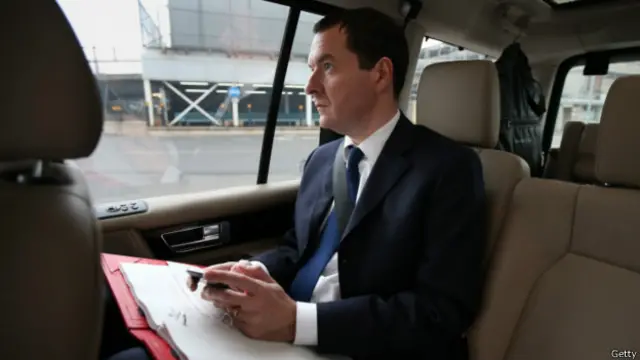 Министр финансов Джордж Осборн утверждает, что казначейство узнало о требовании оплаты лишь на прошлой неделе