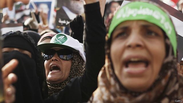 أثار عزل مرسي موجة من الاحتجاجات في مصر