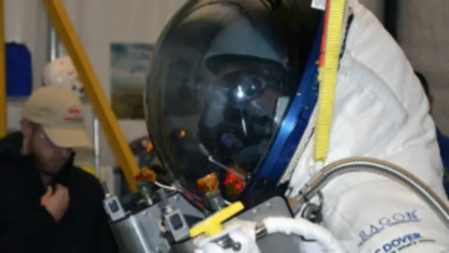 एलन यूसटेस