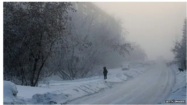 زمستان در شمال روسیه، نزدیک به قطب شمال، سخت‌تر و تاریک‌تر است