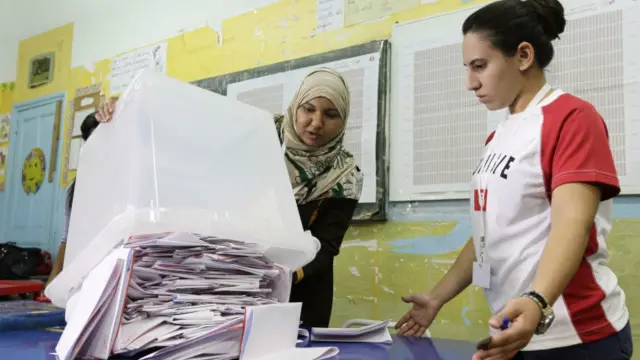 من المتوقع أن تعلن النتائج النهائية الاثنين