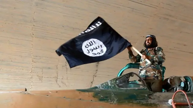 دولت اسلامیہ ہی وہ ’جیتنے والا گھوڑا‘ ہے جو بطور جماعت خلافت کا دعویٰ کر سکتا ہے