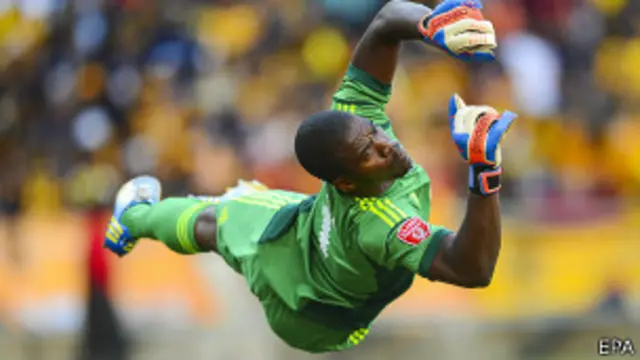 सेंजो मेयीवा दक्षिण अफ़्रीका के मशहूर गोलकीपर थे.