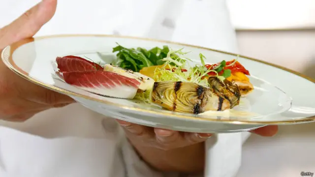 No hay una dieta perfecta general, sino que es mejor individualizar las necesidades de las personas.