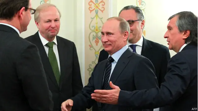 Главы "Роснефти" и BP в Новоогарево у президента Владмира Путина