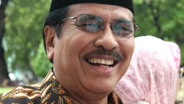 Menteri koordinator Perekonomian Sofyan Djalil berencana menggelar rapat khusus soal kenaikan harga BBM. 