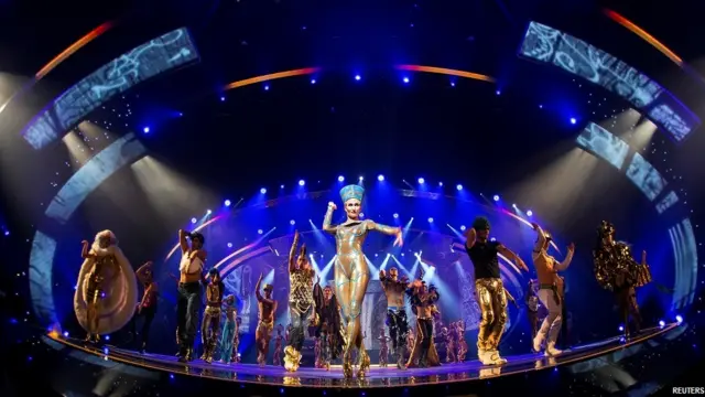 डांस शो, द डब्ल्यूवाईडी, Dancers attend dress rehearsal for Grand Show THE WYLD at Friedrichstadt Palast in Berlin.