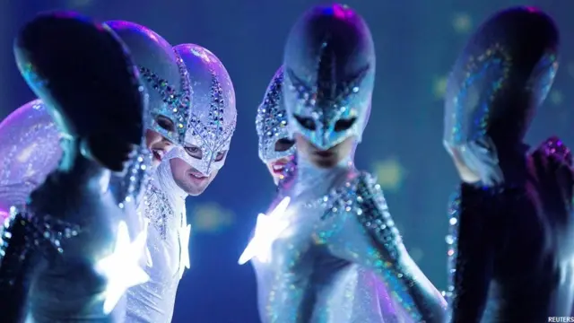 डांस शो, द डब्ल्यूवाईडी, Dancers attend dress rehearsal for Grand Show THE WYLD at Friedrichstadt Palast in Berlin.