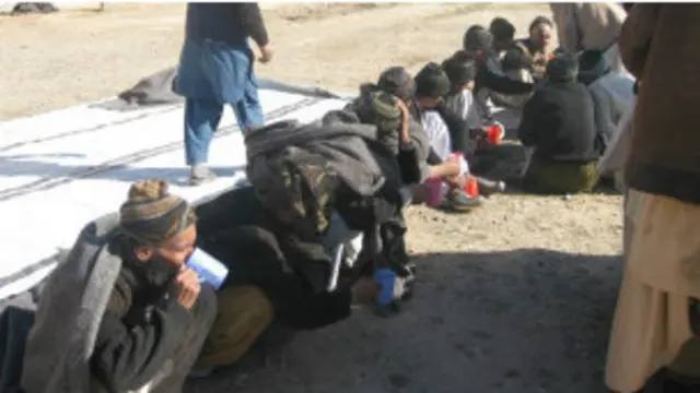 حکومت له دې مخکې هم ورته اقدامات کړي خو د روږدو کسانو کنترول کې ډېر بریالي نه وو