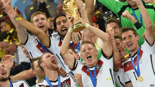 La diferencia de premios en el fútbol es la más marcada en el deporte.