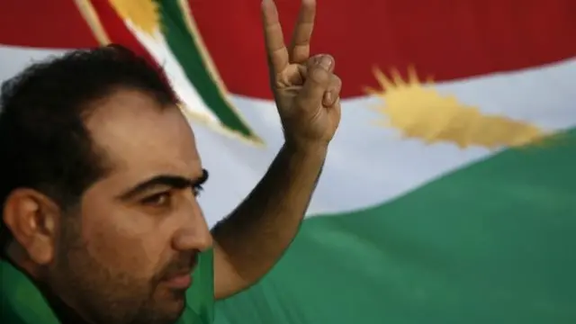 له خپل اوږده تاريخ سره سره، کردان هېڅکله نه دي توانېدلي چې تلپاتې هېواد يا واکمني ولري