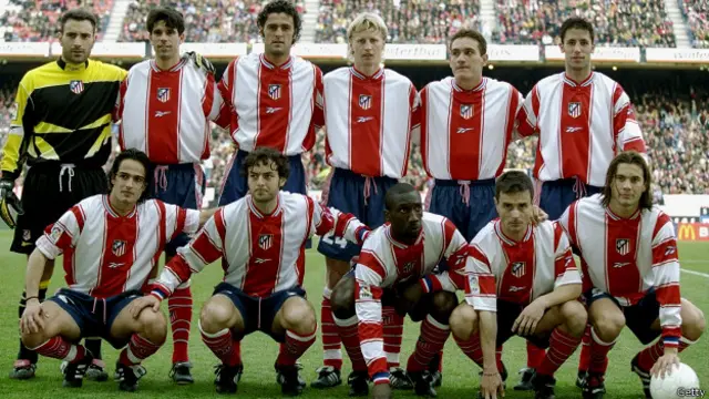 Pese al descenso del Atlético de Madrid en la temporada 1999-2000, los hinchas colchoneros se mantuvieron fieles a su club.