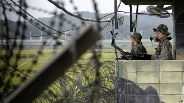 首尔安全对话是东北亚地区最高级别的年度例行多边对话机制(图为在板门店守卫的韩国士兵)