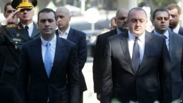 Президент Грузии Георгий Маргелашвили и министр обороны Ираклий Асалания