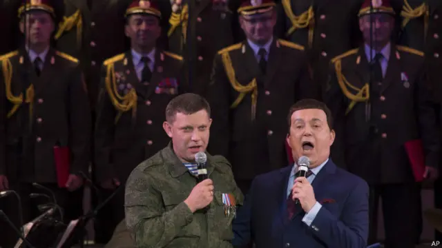 Йосип Кобзон на концерті в Донецьку 