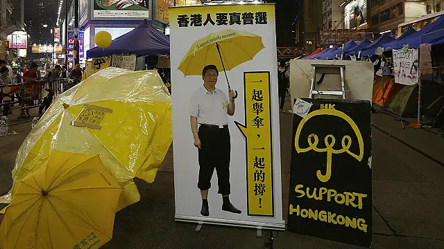 Ông Tập đang đối mặt với bài toán khó Hong Kong