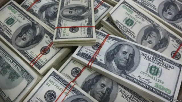 Dolares (Reuters)
