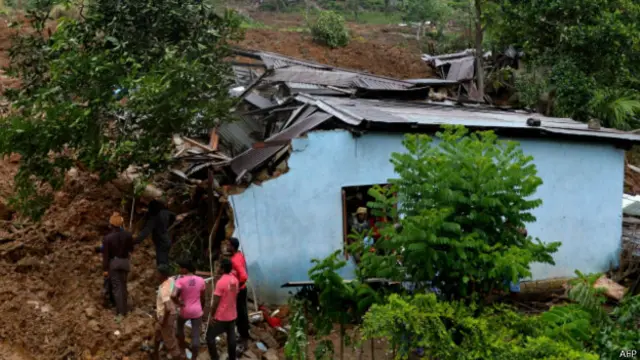 зсув у шрі ланці